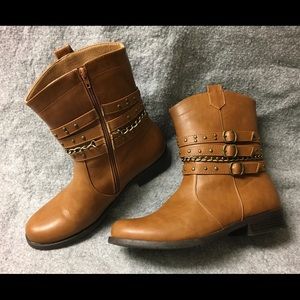 Like new bumper boots